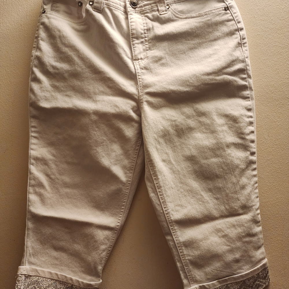 Christopher & Banks Cream Ankle Cropped Jeans